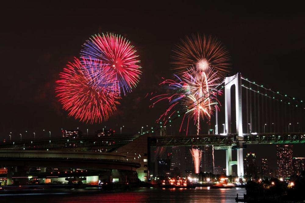 東京湾大華火